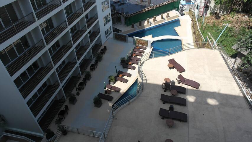 BeststayinPhuket Mountain/Pool View Condo 45m2