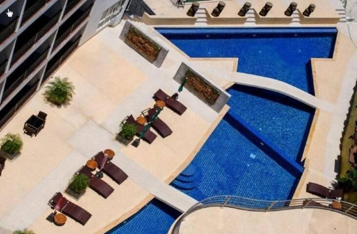 BeststayinPhuket Mountain/Pool View Condo 45m23